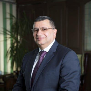 Dr. Ahmed Ezzeldin Mahmoud Abdelaal (Group CEO of Cleopatra Hospitals Group)